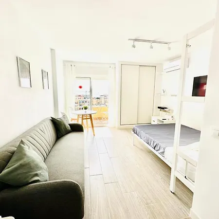 Modern White Benalmádena