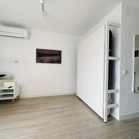 Daire Modern White Benalmádena